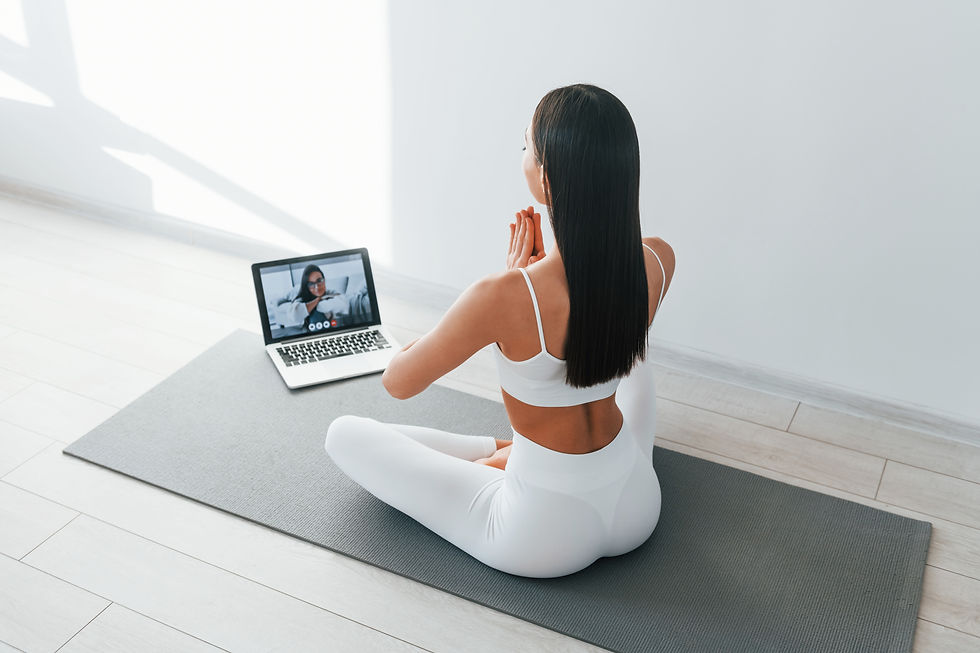 online-talking-young-caucasian-woman-with-slim-bo-2026-01-08-23-34-35-utc.jpg