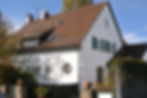 Hausansicht von der Straße