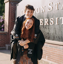 MakEth_Grad-18.jpg