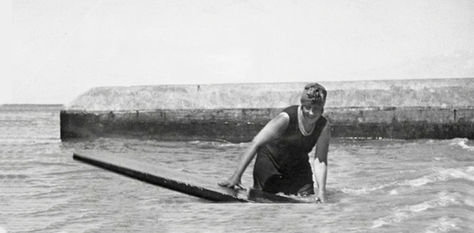 Locales, surf femenino y Agatha Christie