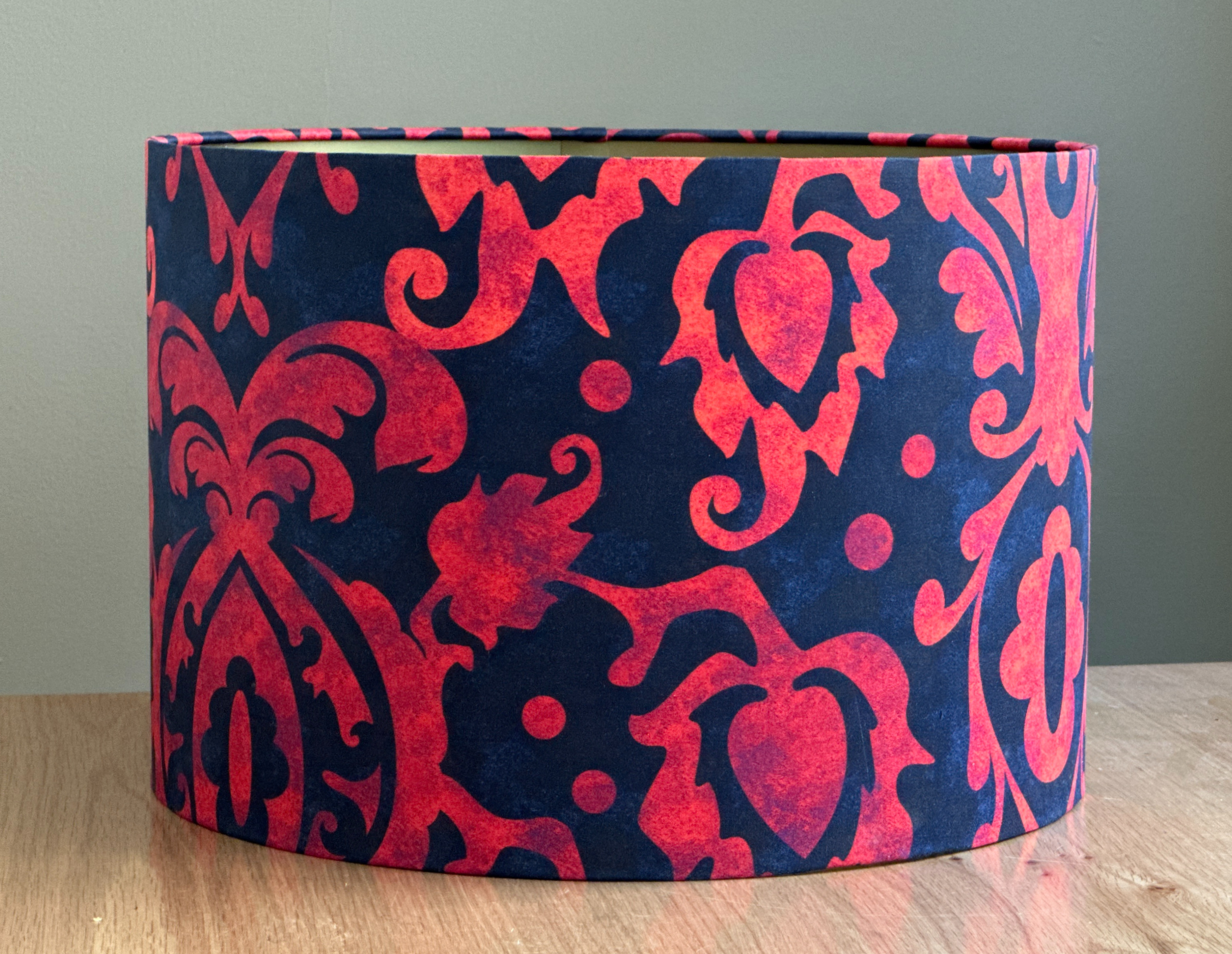 Midnight Flame Damask Lampshade Ø 35 cm