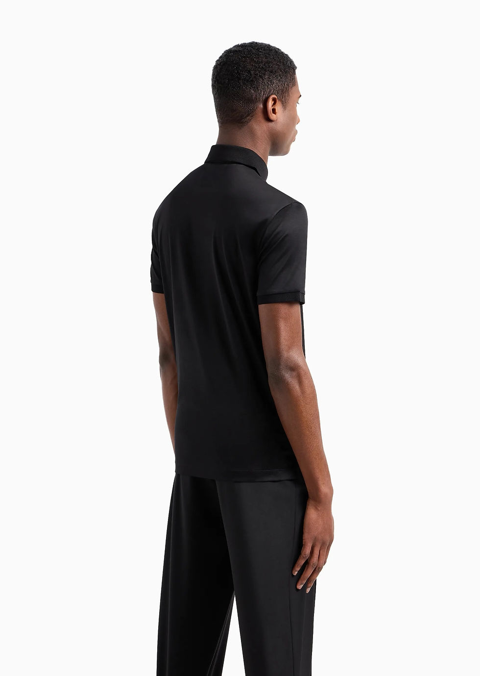 Miniature : Homme portant un t-shirt noir 90830 LINO NYLON TELA-TC dos, mode homme, Boutique Karsenty.