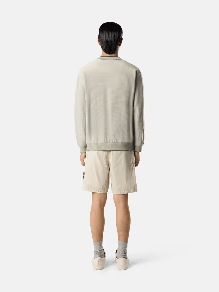 Miniature : Homme portant un ensemble clair, vue arrière, sur fond blanc. Boutique Karsenty.