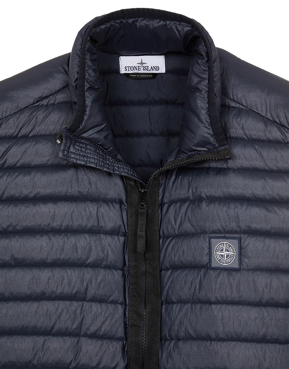 Miniature : Veste Stone Island en nylon bleu foncé, fermeture éclair, logo; Boutique Karsenty.