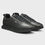 Miniature : Chaussures de sport noires avec lacets. Marque visible sur les chaussures.