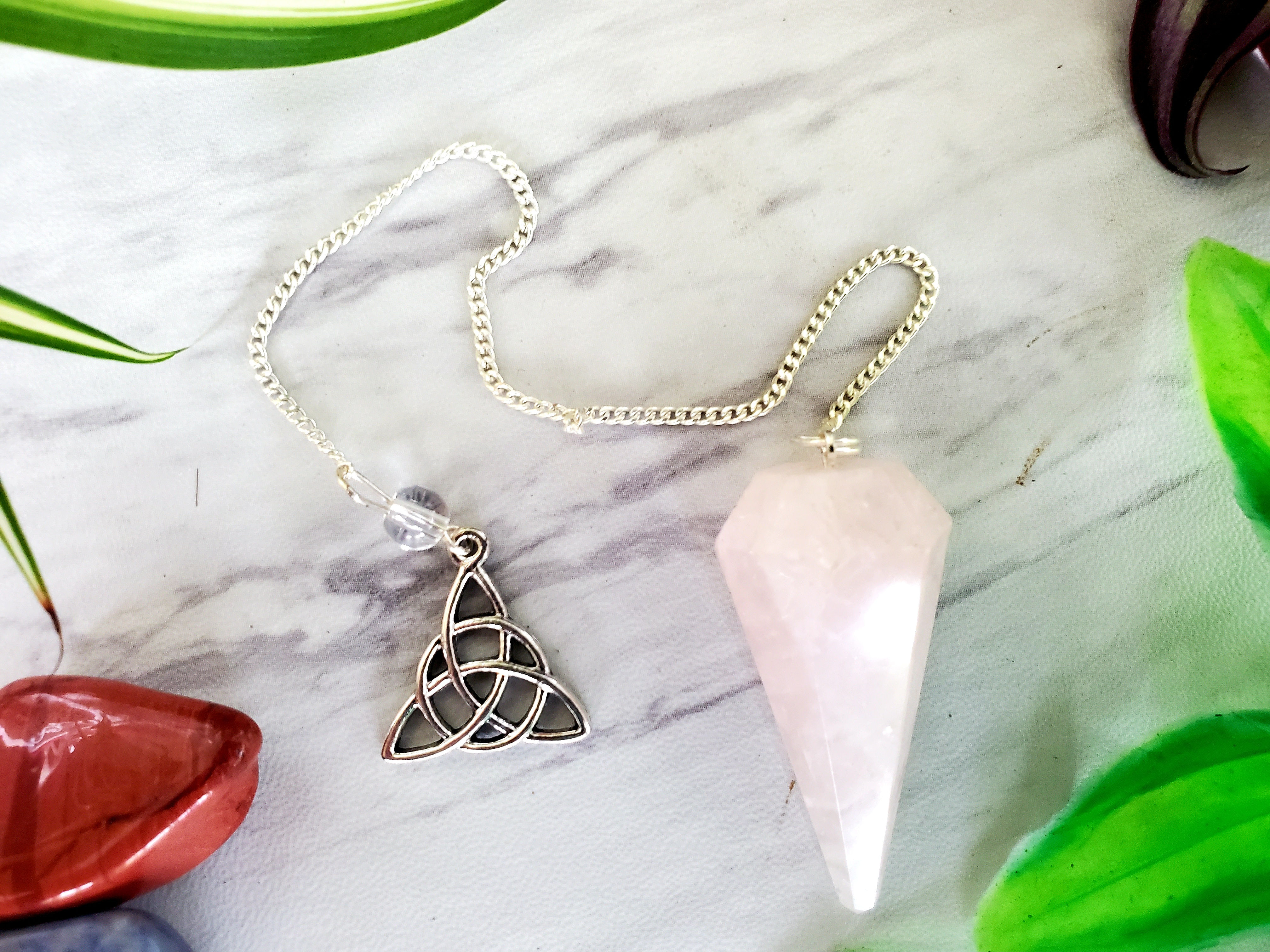 Triquetra Pendulum 45-50 mm : Rose Quartz