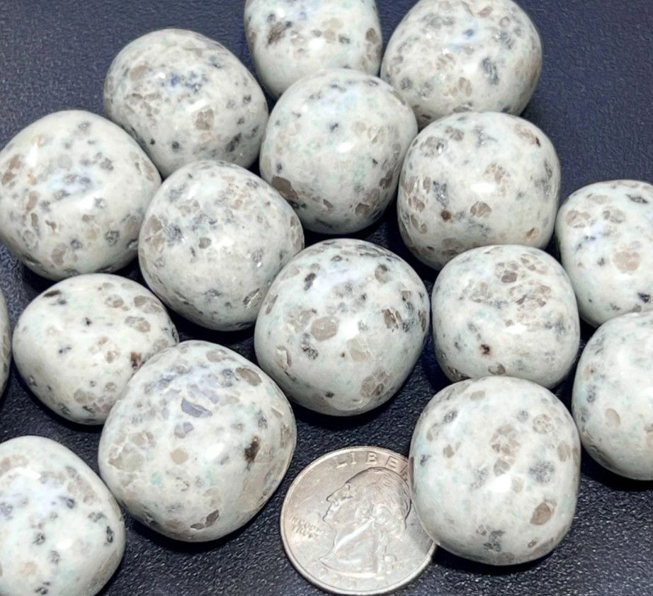Thumbnail: Kiwi Jasper Tumbled Stones