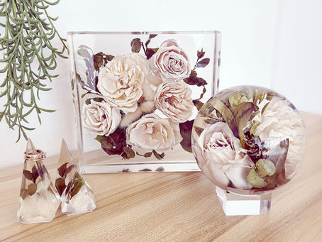 How to Preserve Wedding Flowers Using UV Resin