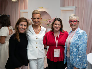Authority Accelerator Summit hosted by She Believed She Could™ and Hi Hello Labs featuring women entrepreneurs, business leaders, personal branding, leadership, and networking.