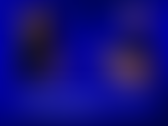 Dois profissionais da Scala com expressão confiante sobre fundo azul, ao lado da chamada "Conheça os 4 Processos Essenciais para o Sucesso Empresarial", em destaque para o tema BPO financeiro.