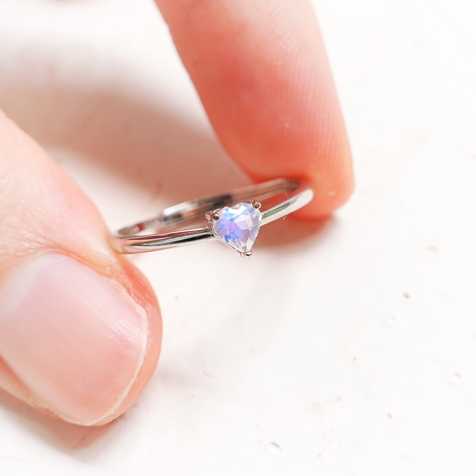 縮圖：Jupiter Heart Moonstone Ring