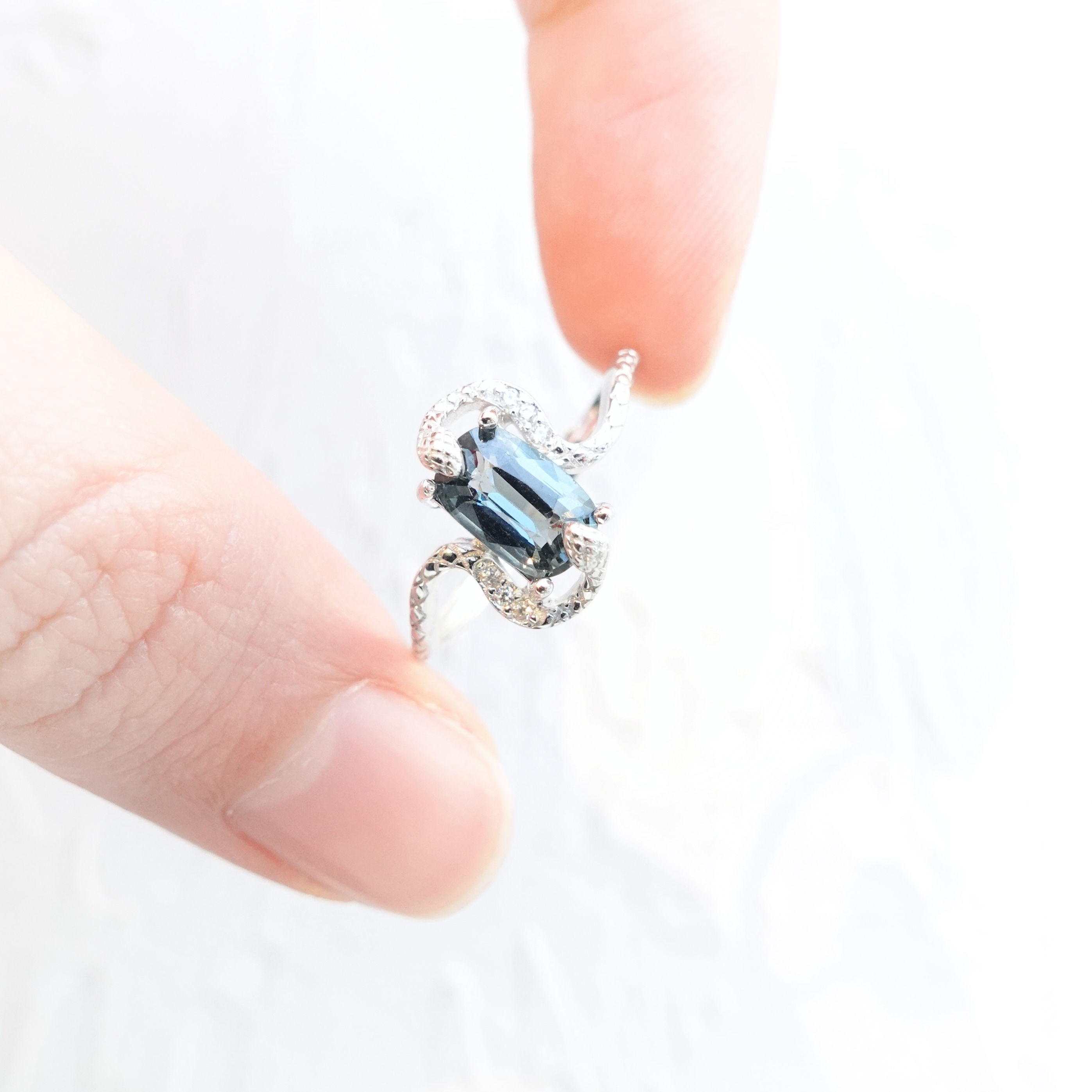 Metal Greyish-green Spinel Ring
