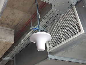 Antena wewnętrzna typu OMNI