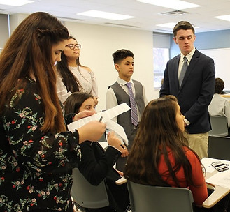 27982920_1783706215266434_54855265780013