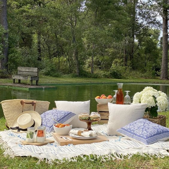 Backyard Picnic How-to