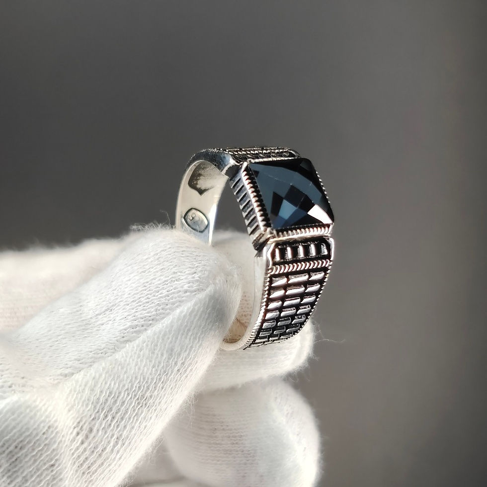 Gent Silver Ring, Onyx Stone