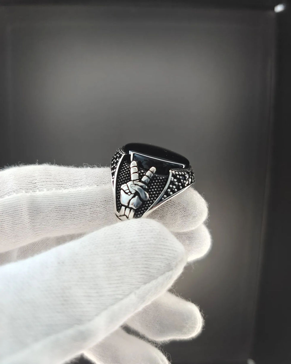 Gent Silver Peace Ring, Aqeeq Stone