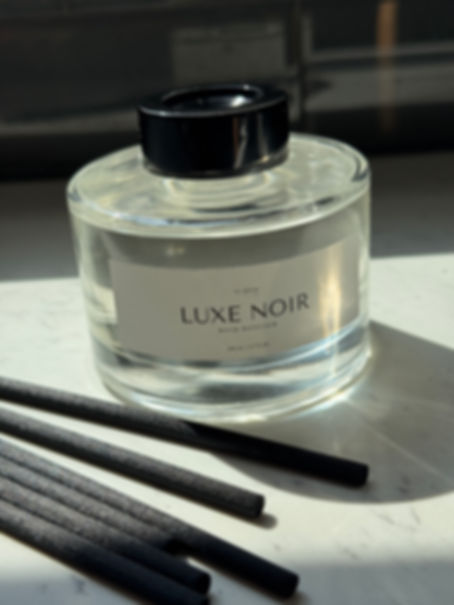 Luxe Noir - Reed Diffuser
