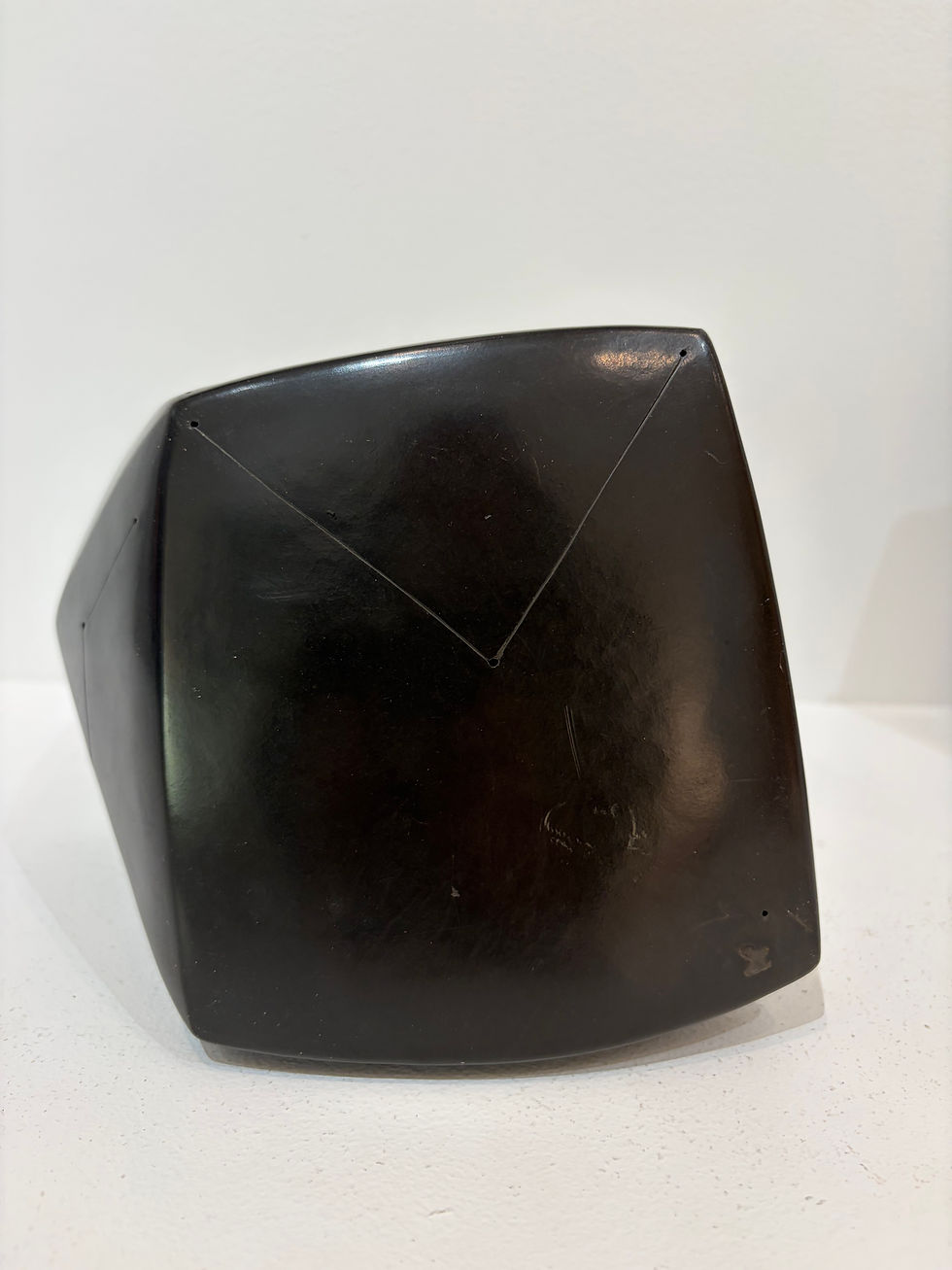 Miniature : Nadia Pasquer Sculpture polyèdre Terre Polie Enfumée 25 cm Signée NP