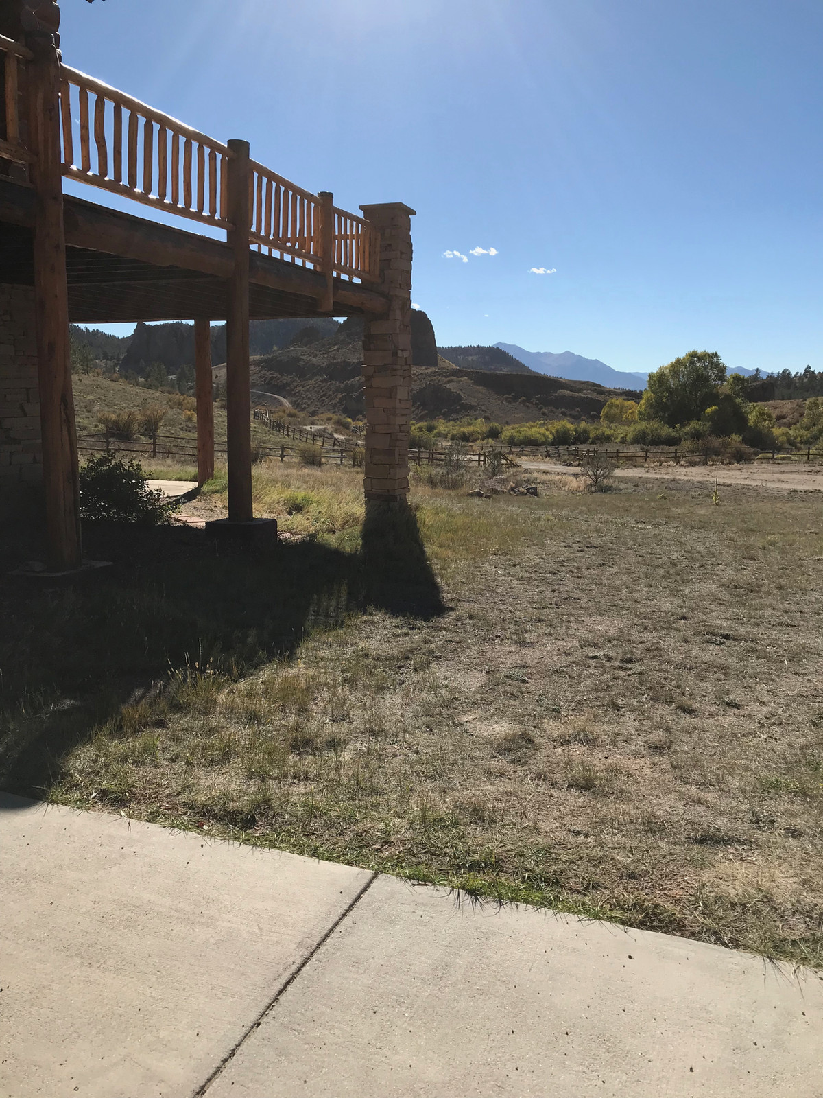 Home Merrifield's Custom Builders & Landscaping