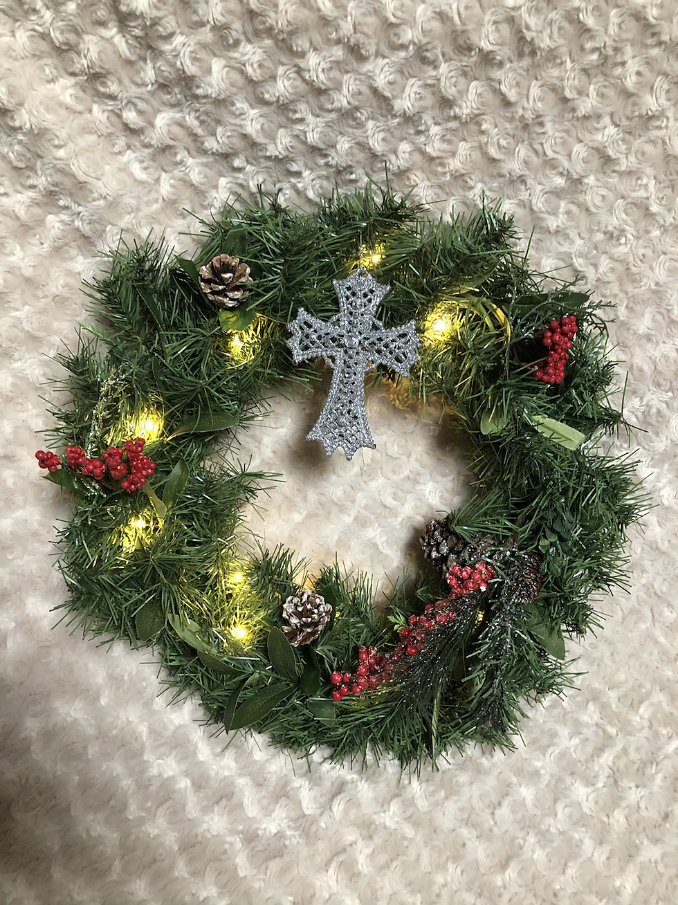 Thumbnail: Memorial Winter Wreath