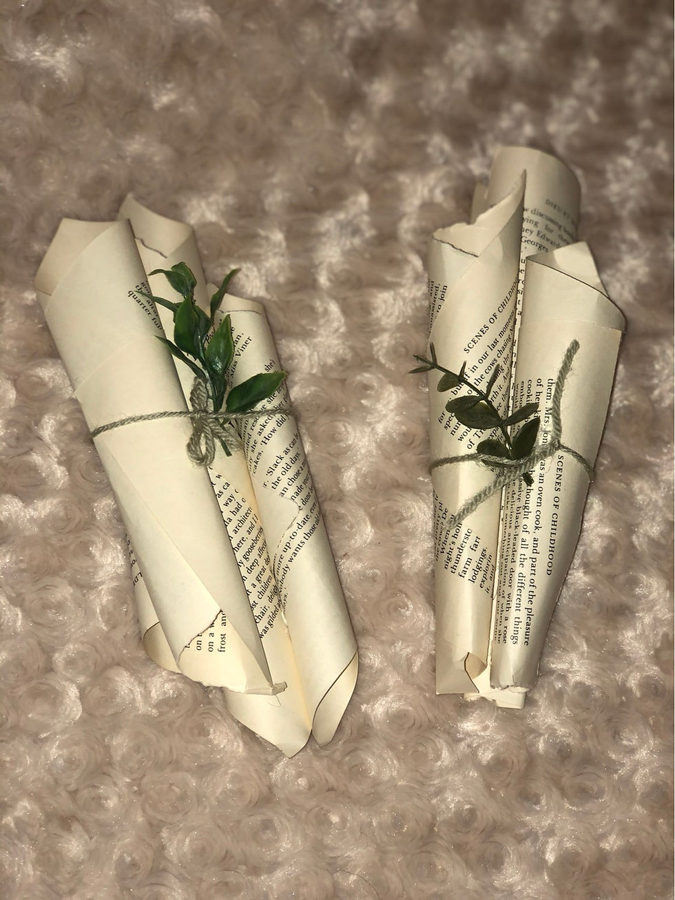 Thumbnail: Vintage Book Page Bundle