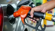 Akaryakıtta çifte fiyat artışı: Benzin ve motorine zam pompaya yansıdı