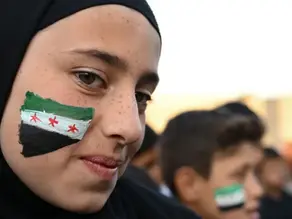 Suriye'de geçici anayasa imzalandı