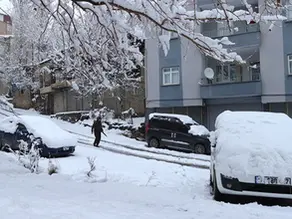 Meteorolojiden geniş çaplı kar uyarısı: 13 il için alarm verildi