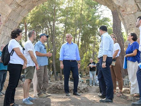 BÜYÜK İSKENDER'İN YÜRÜDÜĞÜ 2 BİN YILLIK CADDE GÜN YÜZÜNE ÇIKARILACAK