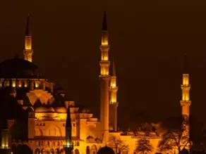 2025 Ramazan ayı ne zaman başlıyor? İftar, sahur ve bayram takvimi