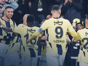 Fenerbahçe, Hatayspor'u 2-1 mağlup ederek takibini sürdürdü