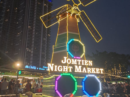 파타야 좀티엔 나이트마켓