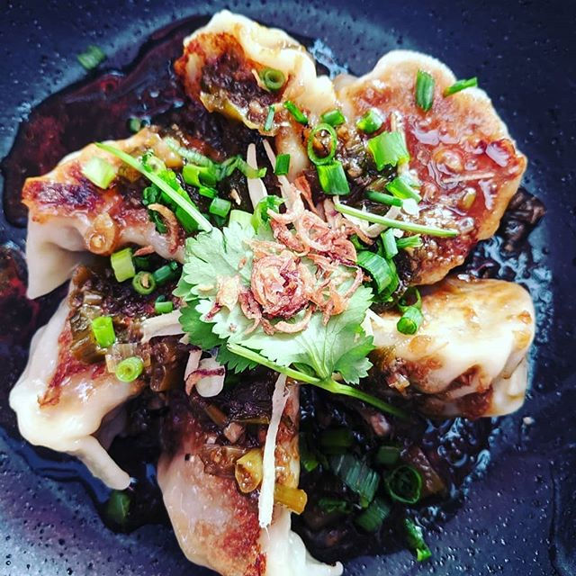 Thumbnail: Saucy Wench Garlic & Eschallot Vinaigrette