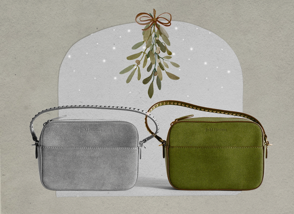 03_EastWest_Pebble_Bag_MOVING_v01.gif