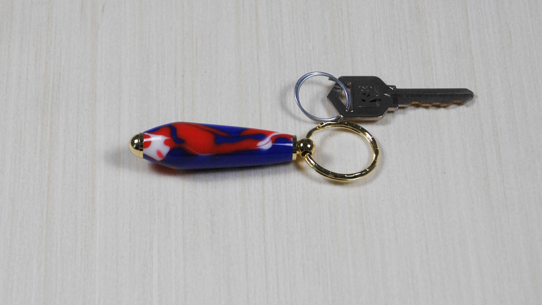 key chain red white & blue 419