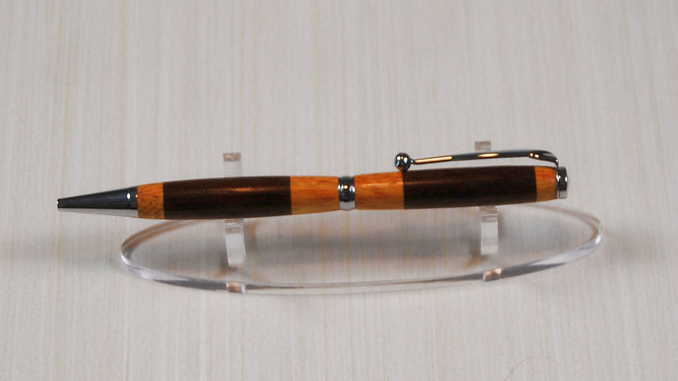 Canary & Walnut wood pen #390