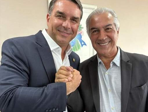 Flávio Bolsonaro na Expogrande 2026: Pré-candidato abre feira em Campo Grande.