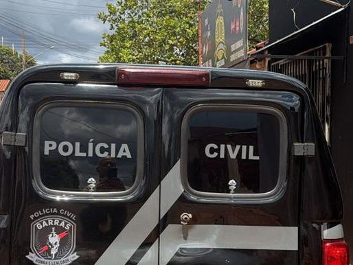 Estabelecimento comercial no Aero Rancho, em Campo Grande, usado como ponto de tráfico de drogas. Um dos detidos foi flagrado vendendo pasta base durante monitoramento da Polícia Civil