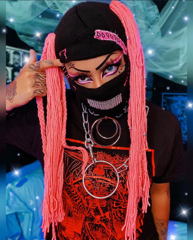 Exclusive Underground Clothing for Outsiders