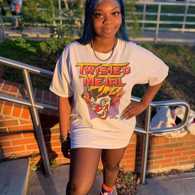 Thumbnail: LUXURIANT DIAMOND STUDDED FISHNETS