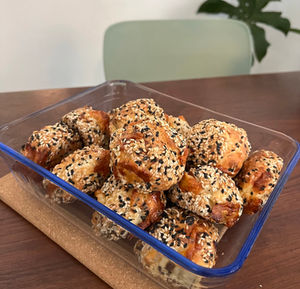 לחמניות גבינות מתפצפצות