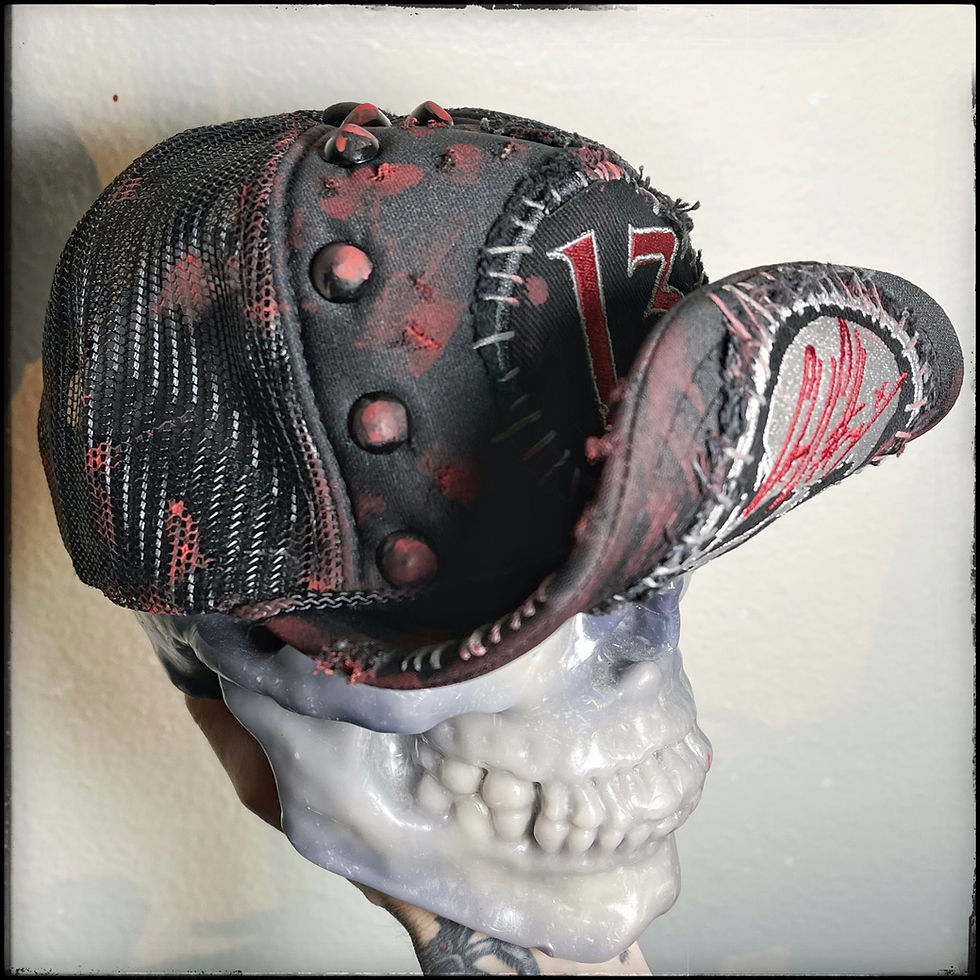 Thumbnail: Flip hat