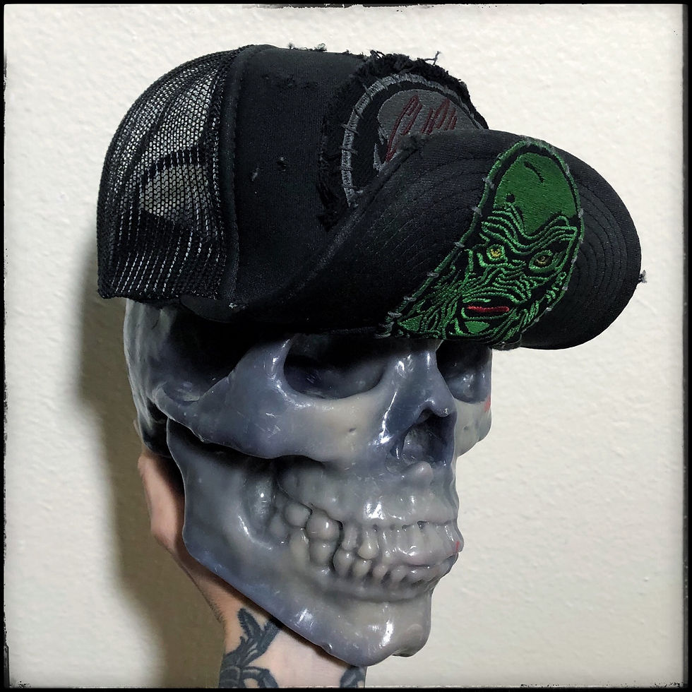 Thumbnail: Embroidery horror flip hat