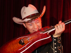 EMAV 10 Bites: Eric "Travis" Wilson, Musician