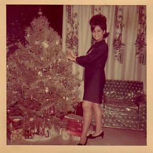 Blog // How to create the perfect mid-century Christmas!