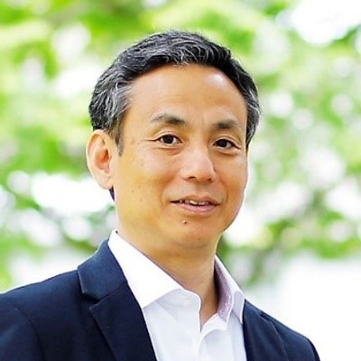 高倉先生写真.jpg