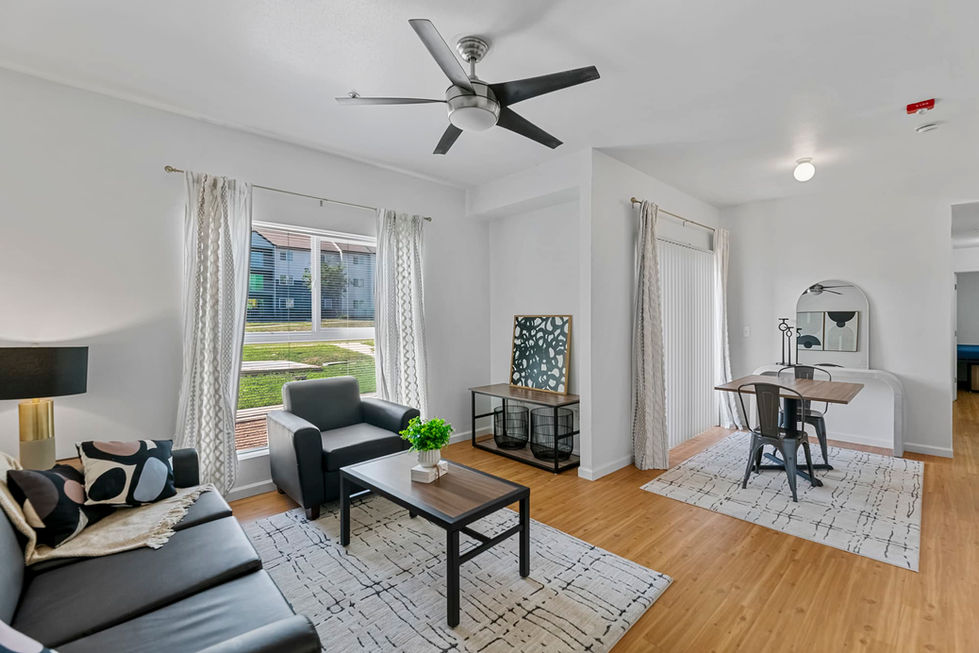 Green-Spring-Apartments-Near-TXST-Furnished-Living-Room-Dining-Space
