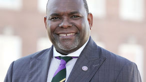 Dr. Christopher Davis Selected as Grand Marshal for 29th Memphis Christmas Parade