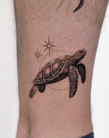 Honu sea turtle realism tattoo by Johnny Kapwa Tattoo Studio Honolulu
